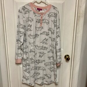Carisma  Cozy Cat Nightgown - White and Pink
